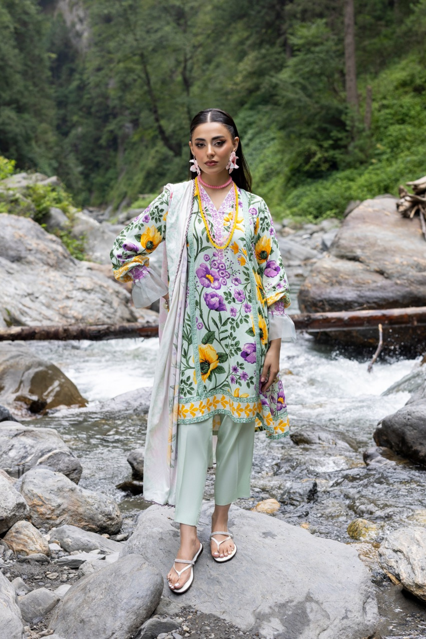 Rang-E-Gul By Paltar Printed Viscose 3PC