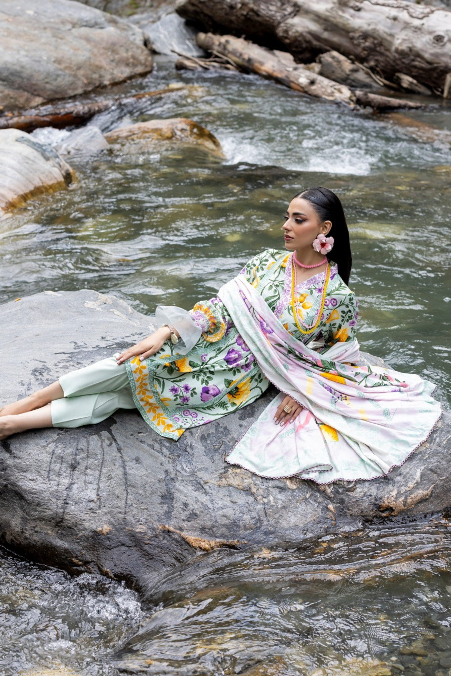 Rang-E-Gul By Paltar Printed Viscose 3PC