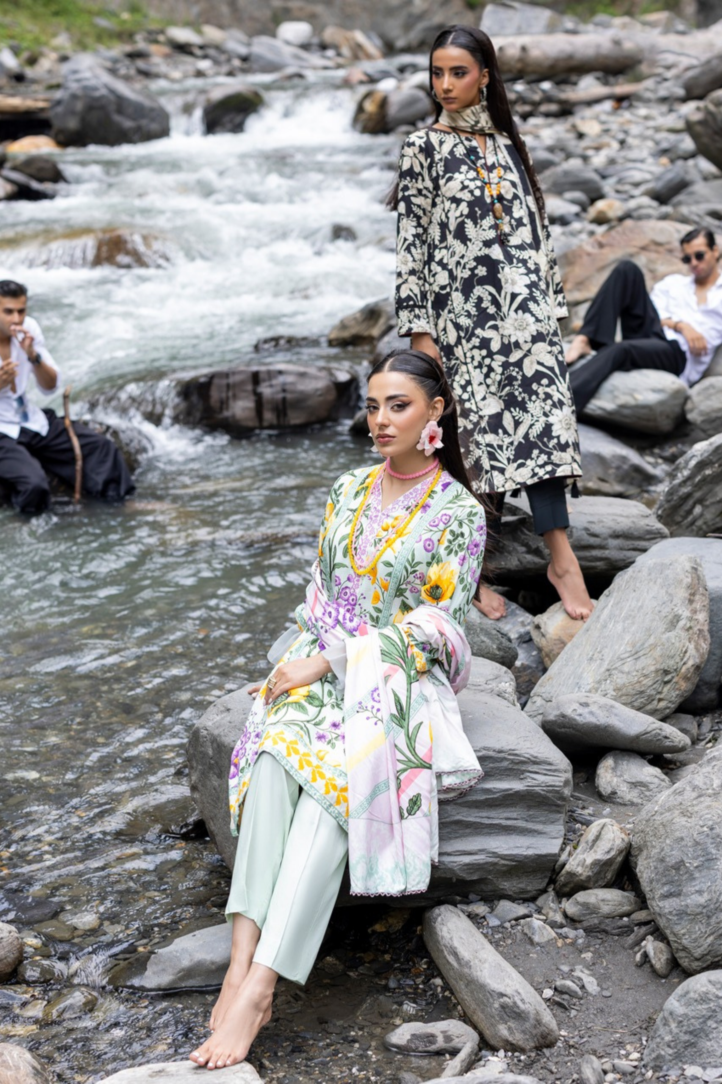 Rang-E-Gul By Paltar Printed Viscose 3PC