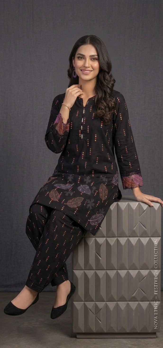 hort Shirt with Farshi Shalwar Bayashma 