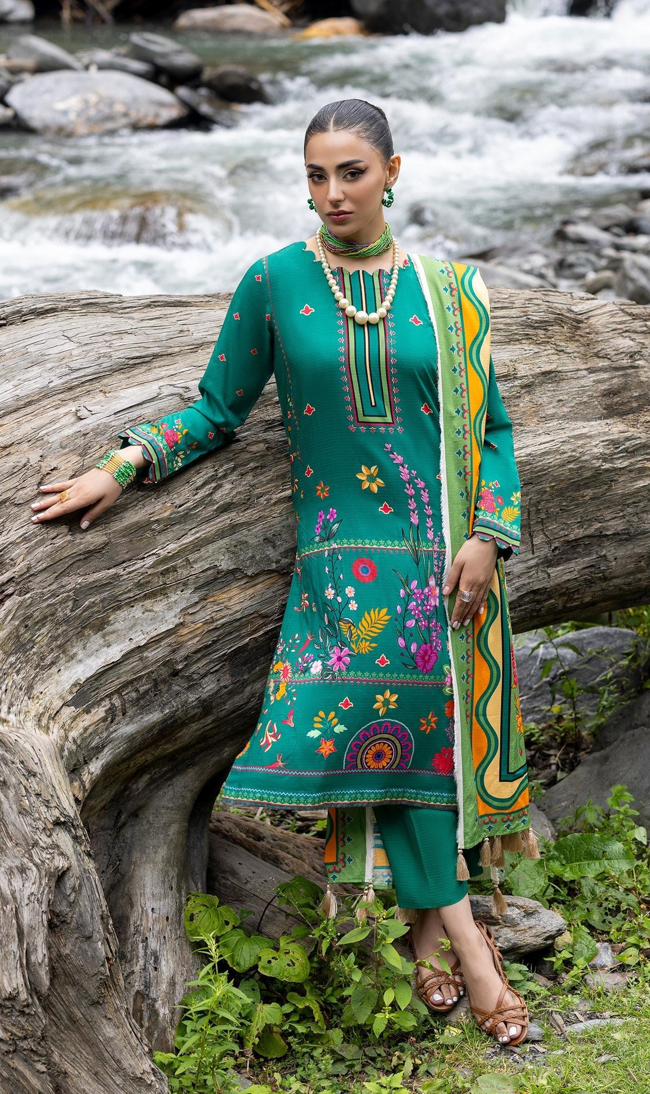 Rang-E-Gul By Paltar Printed Viscose 3PC